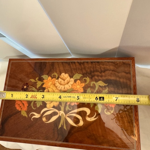 Vintage musical Jewelry Box Made in Italy - Picture 4 of 8